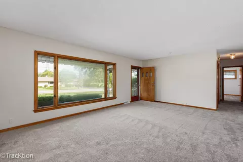 Living - 1055 Reckinger Rd, Aurora, IL 60505 photo 1 of 4