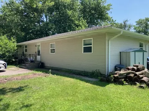 410 N Lennox St, Braceville, IL 60407