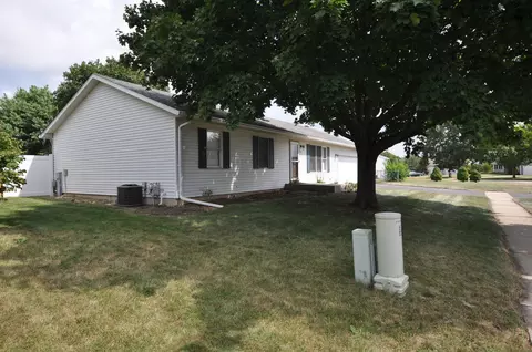 620 5th Ave, Marengo, IL 60152