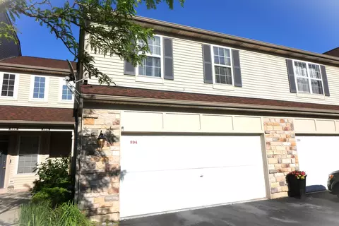 594 Shakespeare Dr, Grayslake, IL 60030
