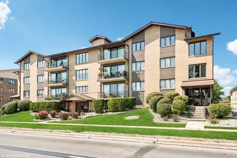 4001 W 93rd Pl #3D, Oak Lawn, IL 60453