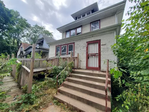11944 S Perry Ave, Chicago, IL 60628