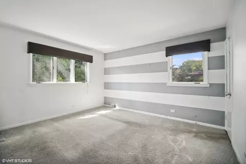 1318 Pendleton Ln, Glenview, IL 60025 photo 19