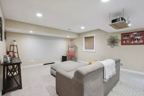 902 Dolder Ln, Spring Grove, IL 60081 photo 32