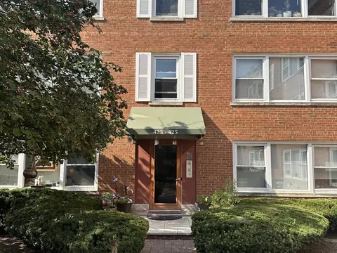 423 N Custer Ave #3, Evanston, IL 60202