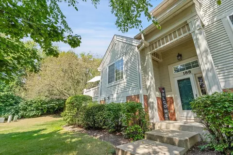 188 New Haven Dr, Cary, IL 60013