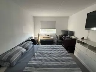 Bedroom - 5550 Astor Ln #203, Rolling Meadows, IL 60008 photo 2 of 3