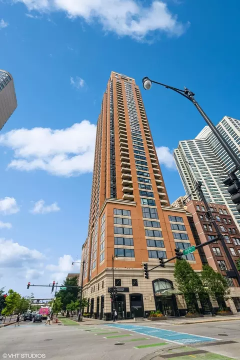 1160 S Michigan Ave #3704, Chicago, IL 60605