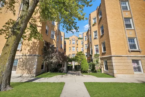 5134 W 21st St #2, Cicero, IL 60804