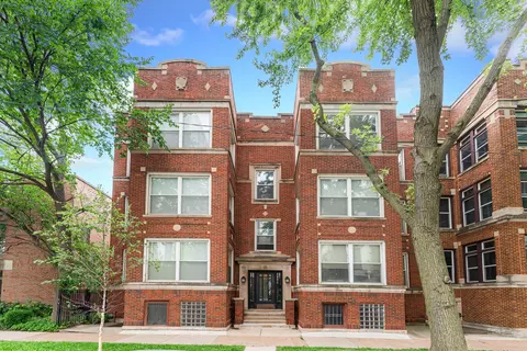 5515 S University Ave #302, Chicago, IL 60637