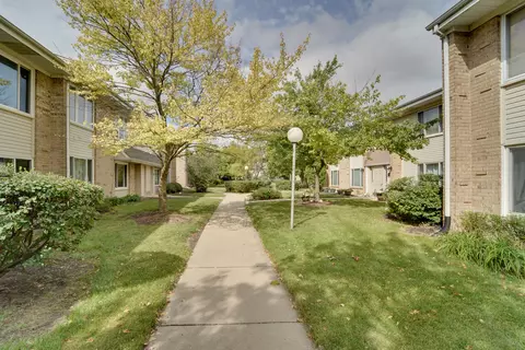 1705 Robin Walk #C, Hoffman Estates, IL 60169 photo 12