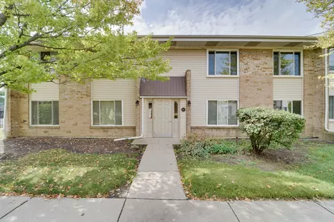 1705 Robin Walk #C, Hoffman Estates, IL 60169
