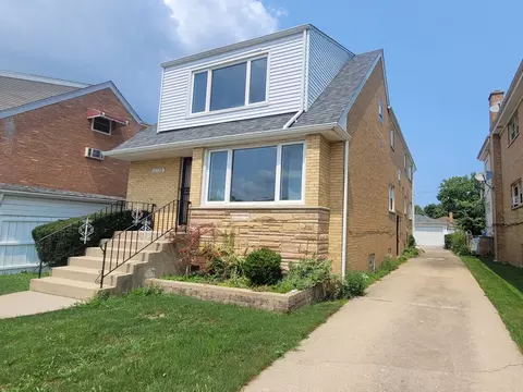 6122 W Leland Ave, Chicago, IL 60630