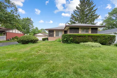4116 Forest Ave, Downers Grove, IL 60515