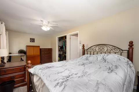 Bedroom - 615 N River Rd, Mchenry, IL 60051 photo 2 of 3