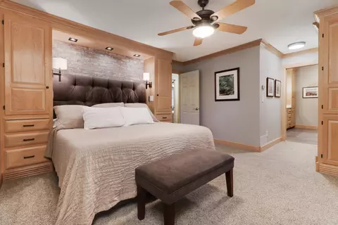Bedroom - 2803 Capen Dr, Bloomington, IL 61704 photo 2 of 7