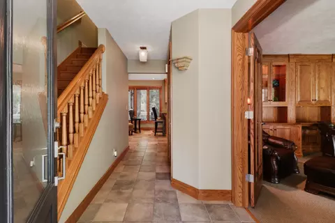 Entry Way - 2803 Capen Dr, Bloomington, IL 61704 photo 2 of 3