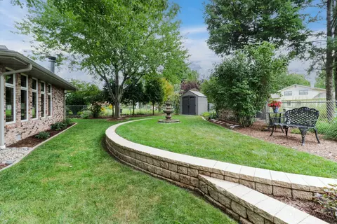 Exterior - 2803 Capen Dr, Bloomington, IL 61704 photo 8 of 12