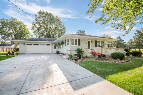106 S Fayette St, Newark, IL 60541