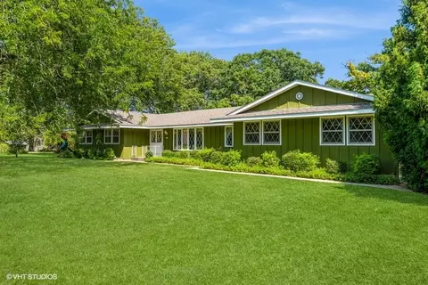 6110 Giant Oak Dr, Wonder Lake, IL 60097