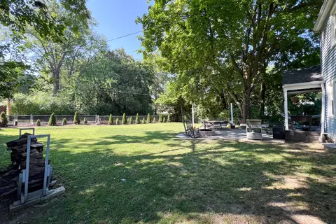 Exterior - 501 Grant St, Normal, IL 61761 photo 9 of 10
