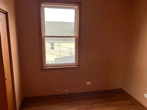 3040 N Drake Ave, Chicago, IL 60618 photo 6