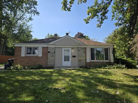 357 Oswego St, Park Forest, IL 60466