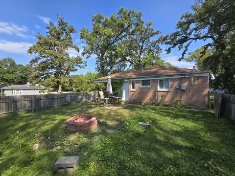 357 Oswego St, Park Forest, IL 60466 photo 15