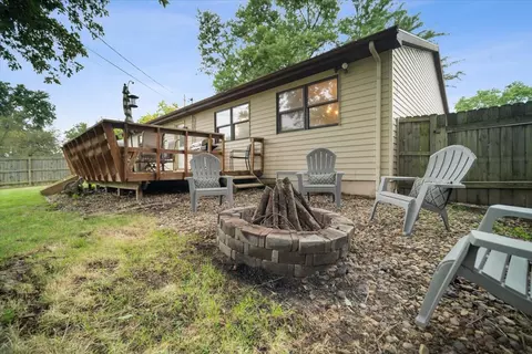 9 Brookwood Dr, Normal, IL 61761 photo 25