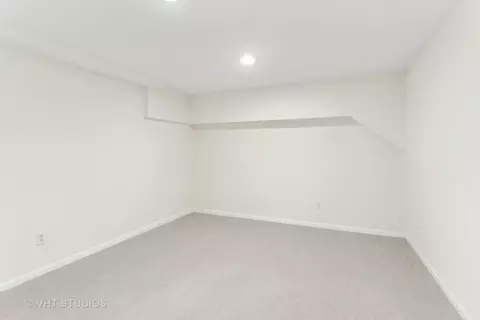 121 Hill Rd, Willowbrook, IL 60527 photo 21