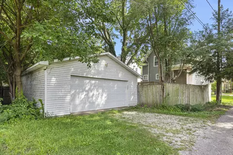 506 E Graham St, Bloomington, IL 61701 photo 28