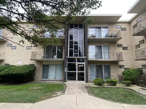 3133 Bernice Rd #4, Lansing, IL 60438