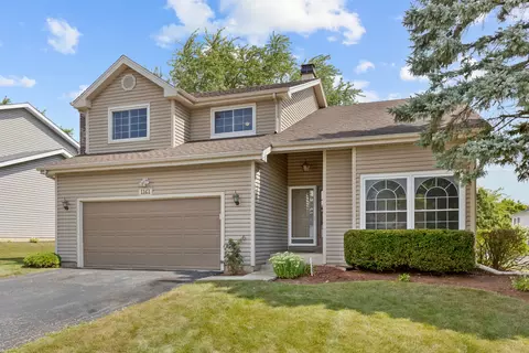1161 Pinetree Ln, Bartlett, IL 60103