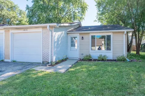 1014 Pheasant Run Ln, Aurora, IL 60504