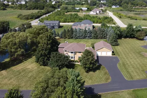 2663 Sheldon Rd, Grayslake, IL 60030