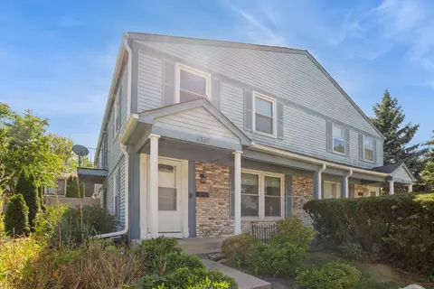 2308 Denton Ct #2308, Schaumburg, IL 60194