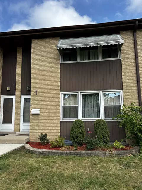1405 W Le Moyne St, Melrose Park, IL 60160