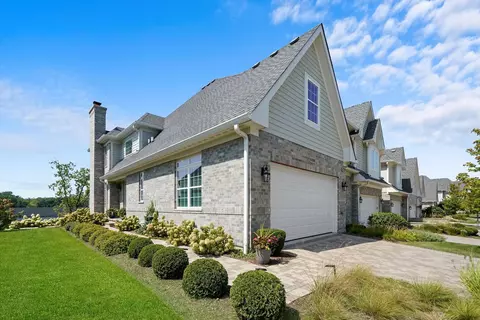 6106 Flagg Creek Ln, Western Springs, IL 60558