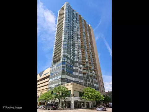 111 W Maple St #2006, Chicago, IL 60610