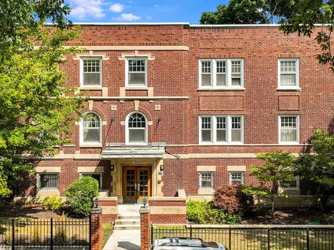 5345 S University Ave, Chicago, IL 60615