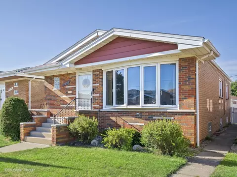 7030 W 64th Pl, Chicago, IL 60638