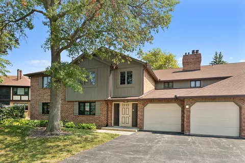 7702 W Oak Ridge Ct #2AA, Palos Heights, IL 60463