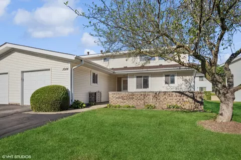 1044 Mohegan Ln #1044, Schaumburg, IL 60193