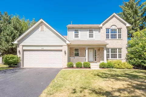 9915 Bedford Dr, Huntley, IL 60142