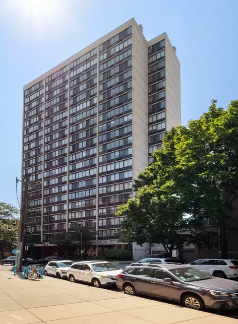 2754 N Hampden Ct #708, Chicago, IL 60614