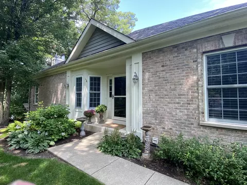 1321 Boulder Ct #1321, Woodstock, IL 60098