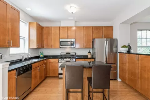 1221 Willow Ave, Des Plaines, IL 60016 photo 6