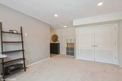 1221 Willow Ave, Des Plaines, IL 60016 photo 19