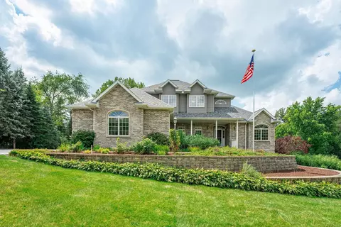 7055 Morning Dove Way, Roscoe, IL 61073