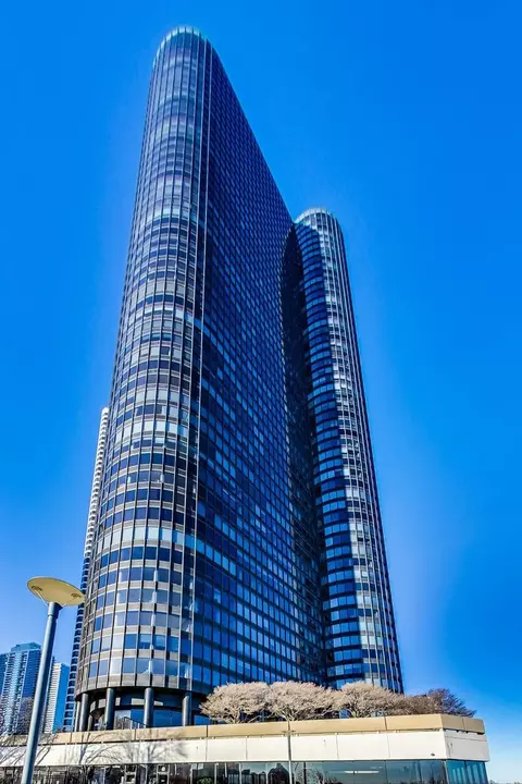 155 N Harbor Dr #2106-07, Chicago, IL 60601